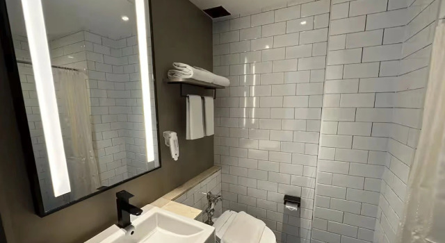 Номер Executive Citadines Connect Airport Jakarta Hotel