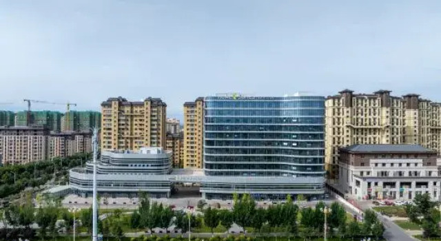 Home2 Suites by Hilton Xinjiang Yining, Book Hotel Hotels in Xinjiang with Parking, Parking