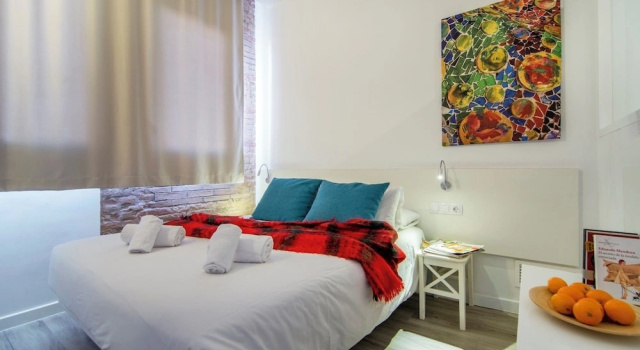 Семейные апартаменты с 4 комнатами с балконом и с видом на город Happy People Sagrada Familia Apartments