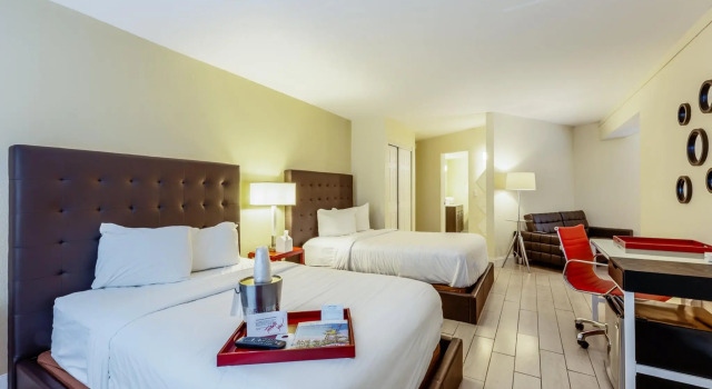 Четырёхместный люкс Цокольный этаж Sea Dip Resort Studios