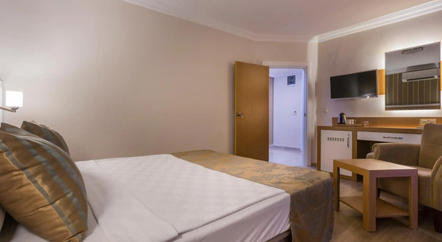 Lonicera City Hotel
