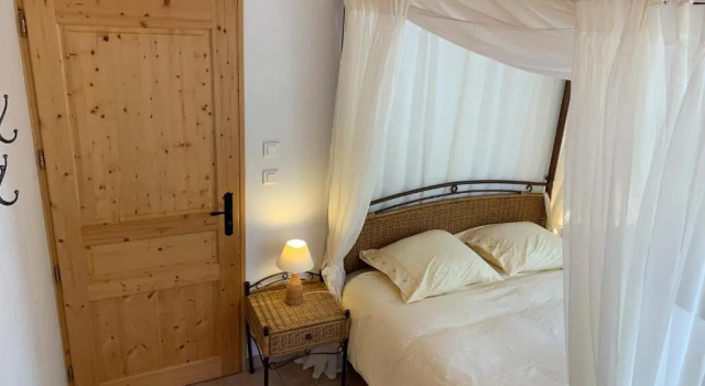 Коттедж с 2 комнатами Domaine La Pique