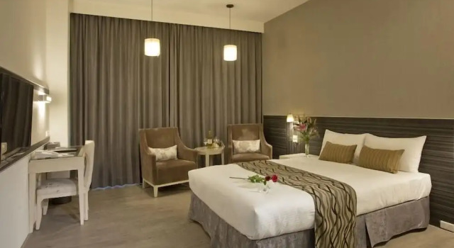 Двухместный номер Standard с балконом и с видом на озеро Renyi Lake Hotel