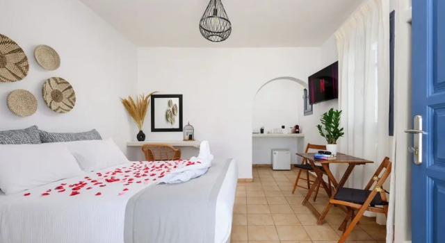 Blue Heart Luxury Suites