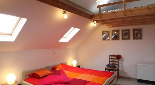 Station Racour, Rezerwuj Hotel Hotele w Bruksela z parkingiem, Parking