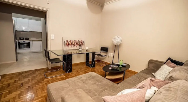 Cozy Corner, Забронировать Хостел Хостелы Афины, рядом с Железнодорожная станция Виктория, Хостел