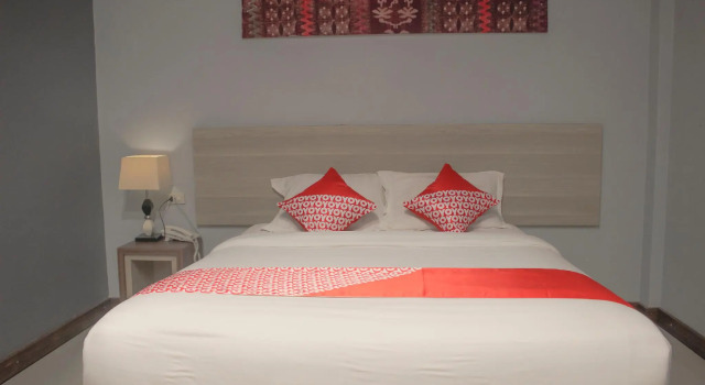 Номер Deluxe Super OYO Capital O 1630 Hotel Syariah Ring Road