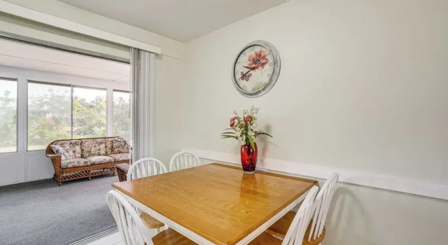 Englewood Home on Canal: Boat to Lemon Bay!, Забронировать Дом для отпуска Энглвуд штат Флорида, рядом с Englewood South Inlet