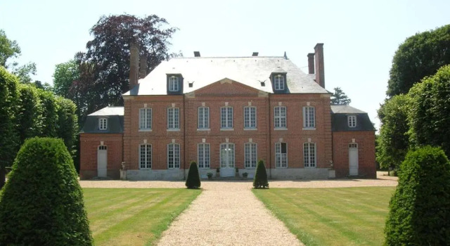 Chateau d Emalleville, Book Hotel  