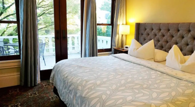 Люкс Evermore Guesthouse