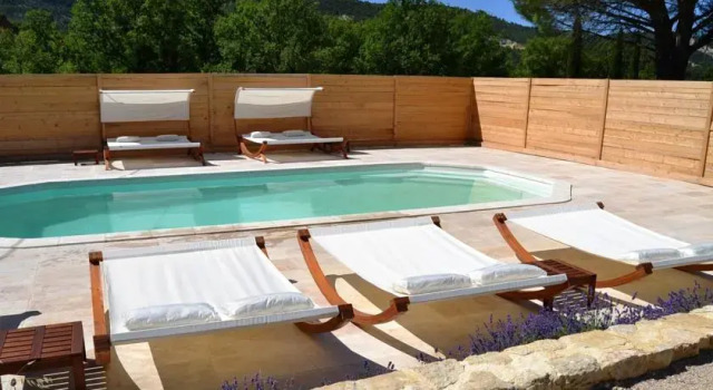 Holiday home La Cheminée des Fées, Book Hotel Hoteller i Rustrel med parkering, Parkering