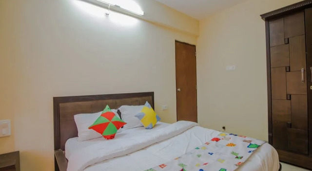 OYO 14114 Home Luxury 2BHK Sangolda, Boek Hotel Sangolda Noord-Goa