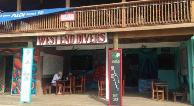 Dolphin Executive Hotels, Buchen Sie Hotel Roatán Roatan