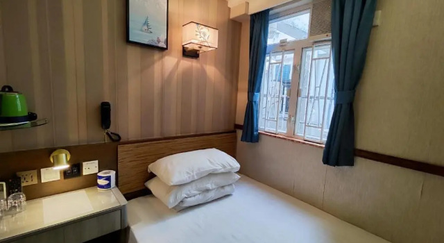Номер Economy Celltronik Hostel 先創旅店
