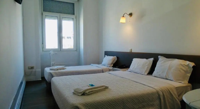 Трёхместный номер Standard Poveira Hotel