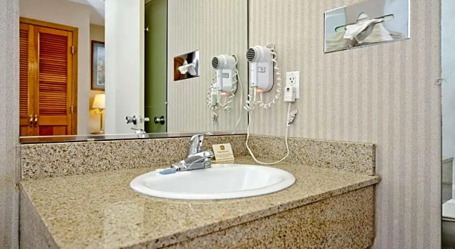 Двухместный люкс Superior Best Western Green Bay Inn and Conference Center