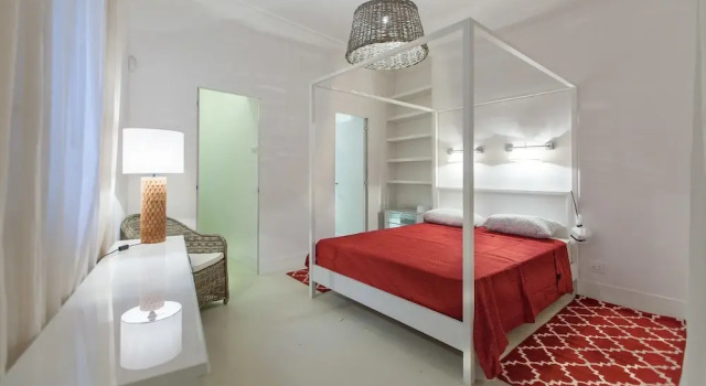 Rental in Rome Seminario Deluxe, Забронировать Отель Отели Рима с парковкой, рядом с Уста истины, Парковка