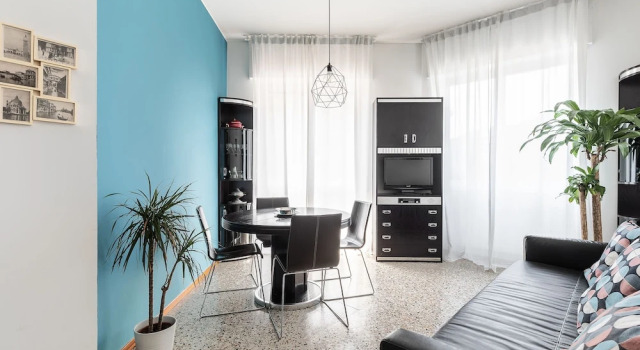 La Casa Dell'Arcobaleno, Book Apartment Hotels in Cernobbio with Parking, Parking