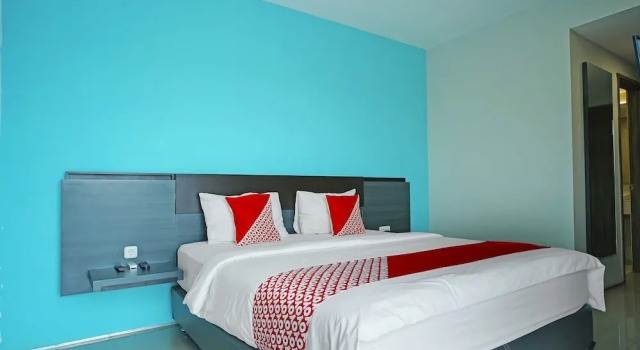 Номер Deluxe Collection O 91373 M Hotel