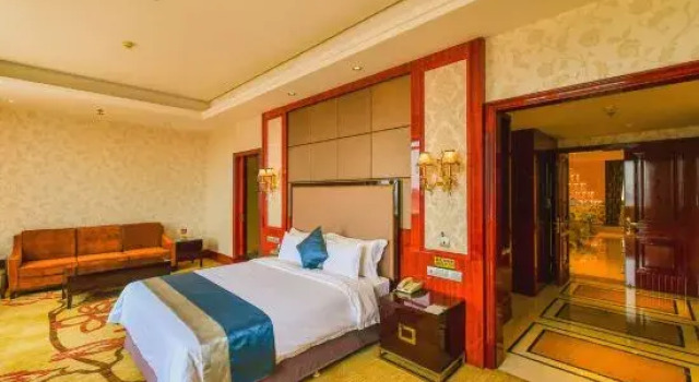Qingfeng International Hotel, Book Hotel Cangzhou Hebei