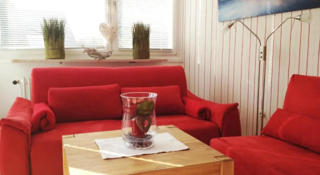 Strandliebe in Scharbeutz, 150m zum Strand! Sonnenbalkon, ruhig gelegen, kostenfreier Parkplatz, Fahrstuhl, Забронировать Апартаменты/квартира Шарбойц Holstein Switzerland
