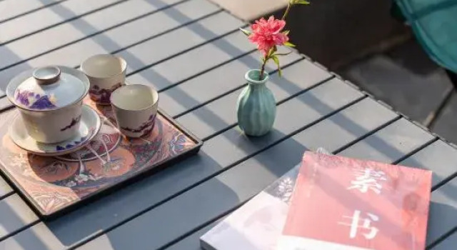 Floral Hotel·He Shu Hotel (Luoyang Heluo Ancient Town Branch)