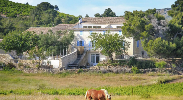 Secluded Apartment in Villesèque with Pool, Réserver Appartement Durban-Corbieres Corbières