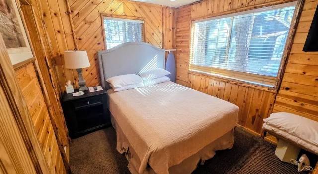 Standard Doppel Zimmer Big Bear Frontier
