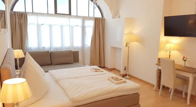 Апартаменты GASTEIN by ROCKCHAIR Apartments l SUPERHOST Status l 2 Bedrooms Boxspringbeds 1,5 Bathrooms - Cozy Family & Business Flair welcomes you