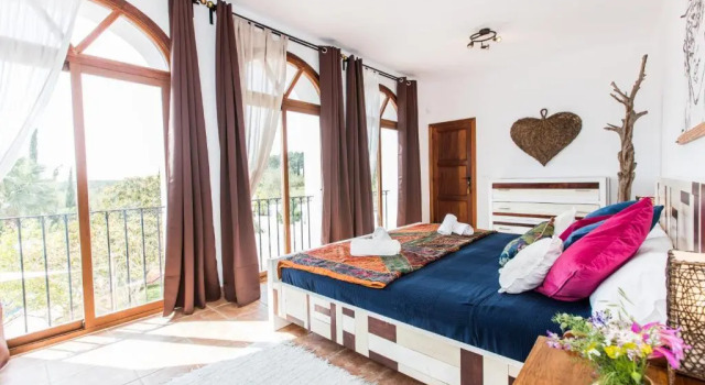 Finca Can Rosa Ibiza, private pool, 10 minutes from the beach, Book Hotel Hotels in Ibiza with a Pool, Swimming Pool