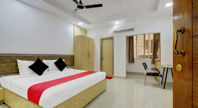 Номер Classic Collection O 30073 Near Sarjapur Road (YO STAYS )
