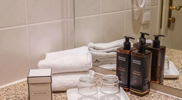 Двухместный номер Classic Atomis Hotel Munich Airport by Mercure