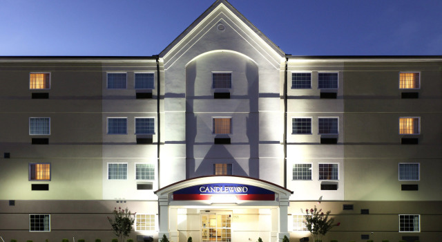 Candlewood Suites Fort Smith, Rezerwuj Hotel Fort Smith Ozarks