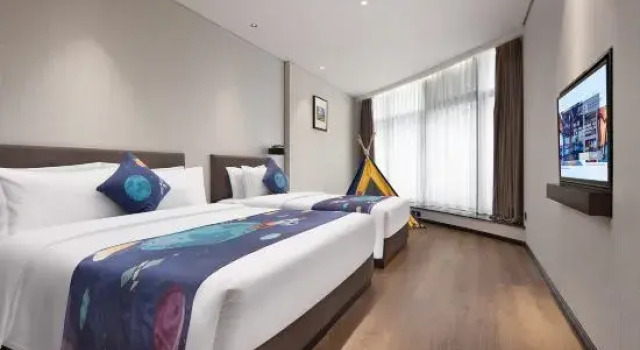 Тент City Insight Hotel