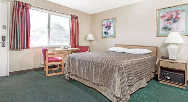 Двухместный номер Standard Travelodge by Wyndham La Grande