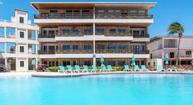 Oceans 23, Book Hotel Hotels in Belize Province with Parking, Parking