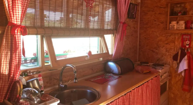 Nature and atractive house, Забронировать Отель Отели Чукарица с парковкой, Парковка