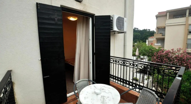 Полулюкс Vila Đurić - Ex Hotel Đurić