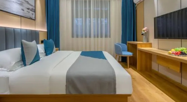 Люкс Lijiang Phoenix Health Resort Hotel (Shuhe Ancient Town Branch)