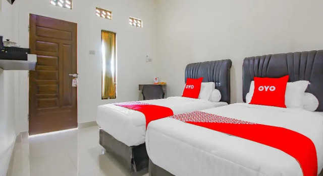 OYO 90063 Silver Homestay Syariah, Book Hotel Prabumulih Sumatra
