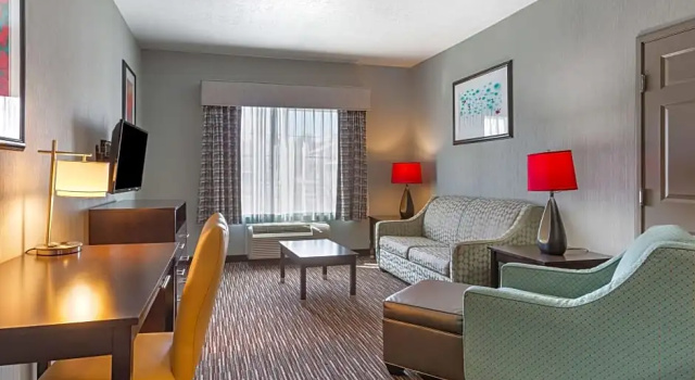 Двухместный люкс c 1 комнатой Best Western Plus Gallup Inn & Suites