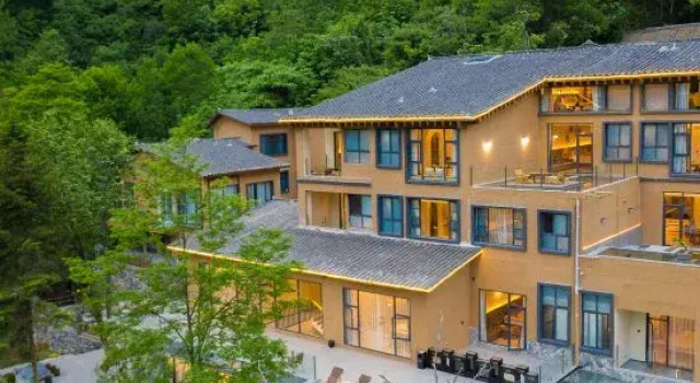 Chengpanshi Shanshe Dabashan Senyang VILLA Panoramic Holiday Homestay, Book Villa Sommerhuse i Chongqing, Hytte
