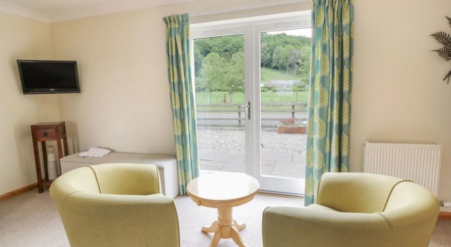 Lon Cottage, Buchen Sie Ferienhaus Hotels in Schottland mit Parkplatz, Parkplätze