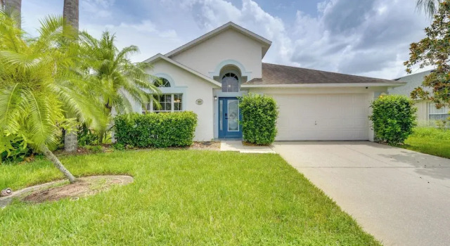 Коттедж 4 Mi to Disney: Home w/ Pool Table, Outdoor Oasis!