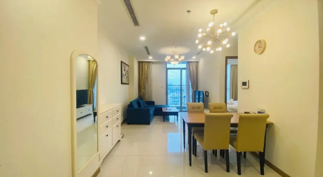 Апартаменты c 1 комнатой с балконом и с видом на улицу The Aquamarine Landmark Suites - Poolside Access at L4B