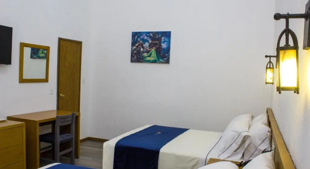 Четырёхместный номер Standard Hotel Real de Castilla Colonial