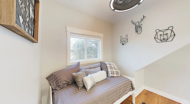 New Listing! Lavish New-build W/ Hot Tub & Firepit 3 Bedroom Home, Book Hotel 3-stjernede hoteller i Redmond, 3*