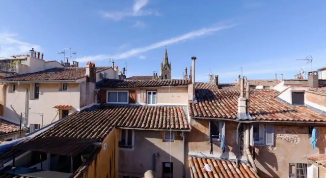 Granet Private Duplex Apartment, Rezerwuj Apartament Aix-en-Provence Carros