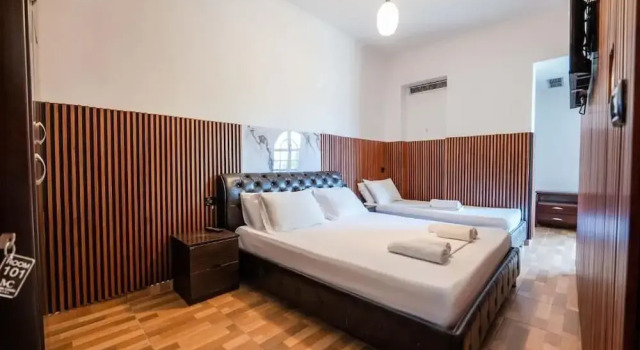 Трёхместный номер Standard с частичным видом на море Hotel Di Monte Cristo - Roof Pool