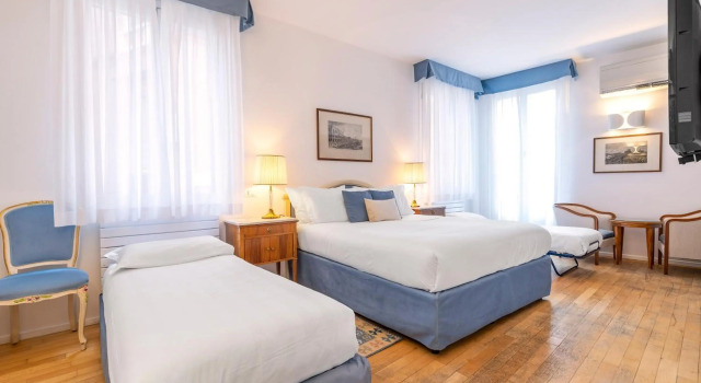 Hotel Casa Petrarca, Забронировать Отель Отели Венеции с завтраком, рядом с Церковь Святого Георгия Великого, Завтраки